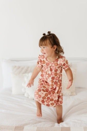 GIRL'S NIGHT GOWN