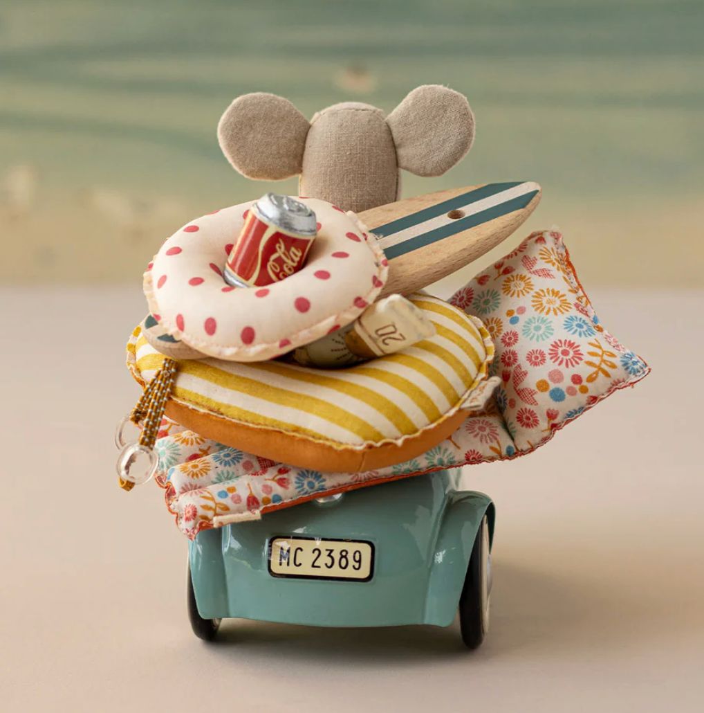 car, mouse- light blue