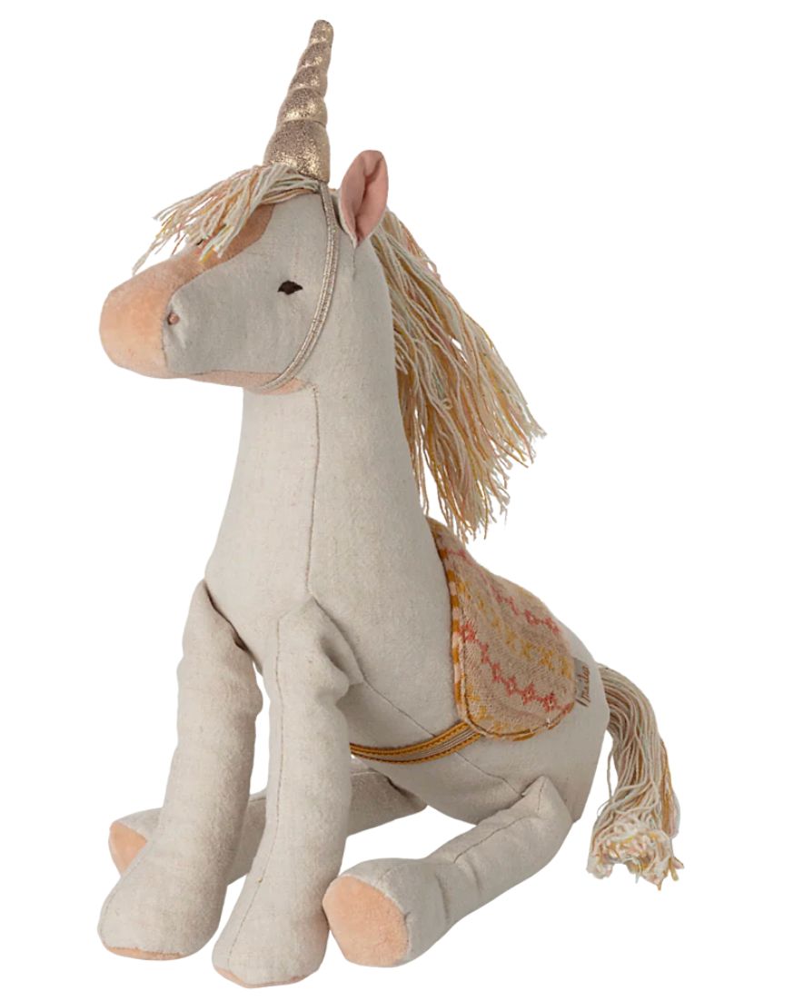 unicorn, medium