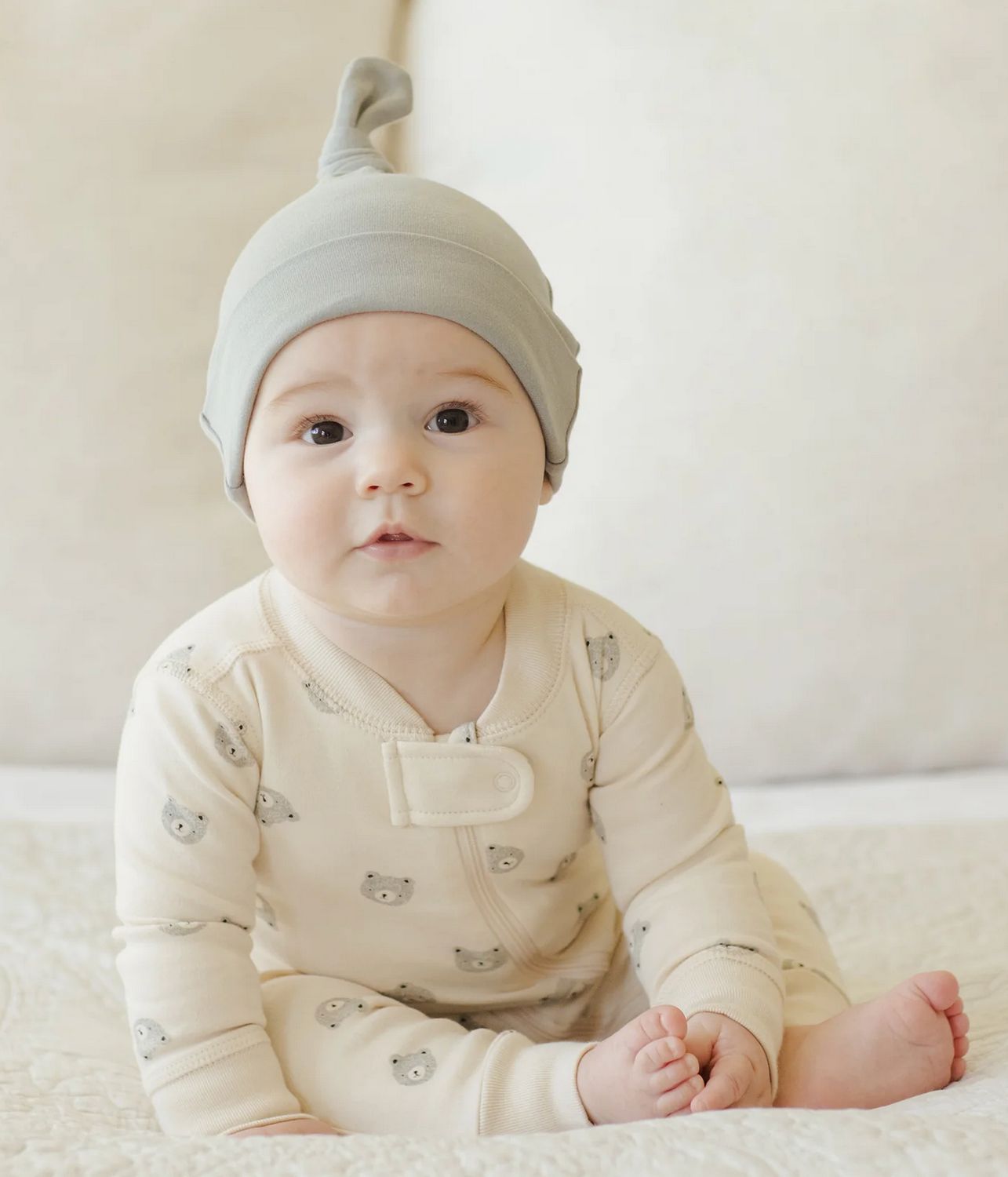 KNOTTED BABY HAT || STEEL BLUE