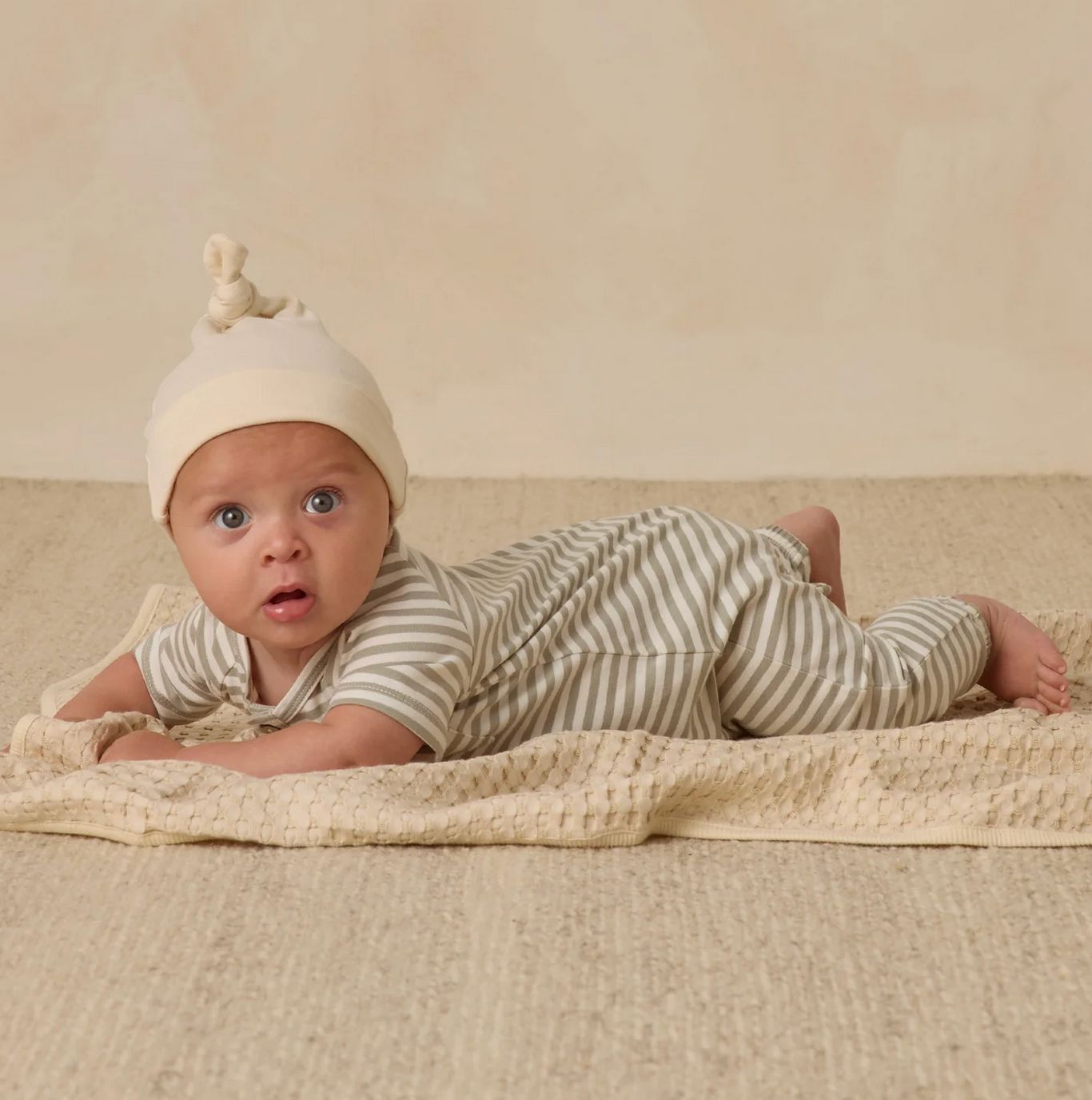 KNOTTED BABY HAT || NATURAL