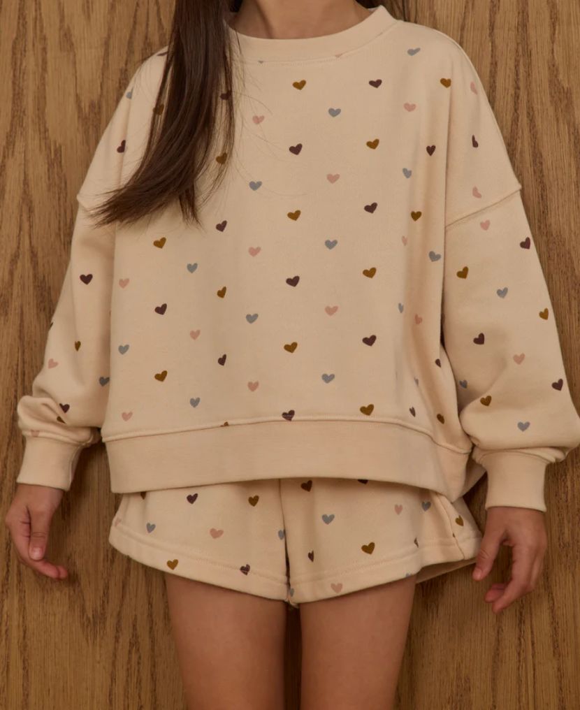 BOXY PULLOVER || HEARTS