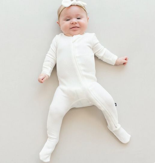 ribbed zippered footie- cloud