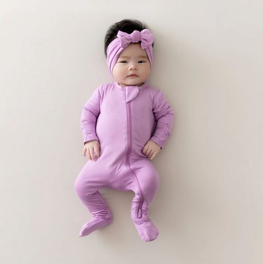 zippered footie- poi