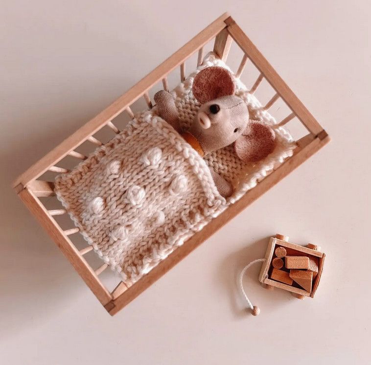 nursery crib &amp; mattress