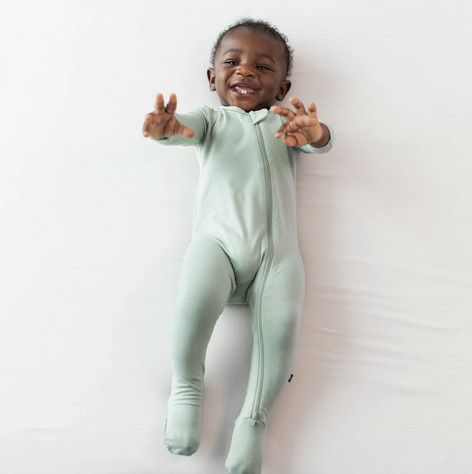 zippered footie- thyme