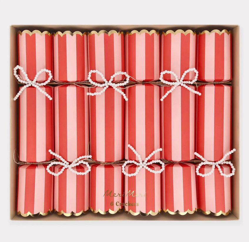 pearl bow crackers