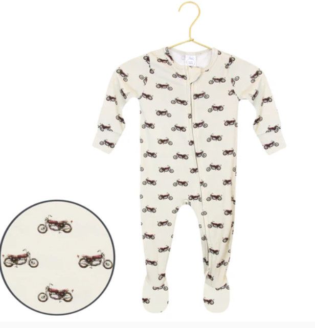 zippered footie