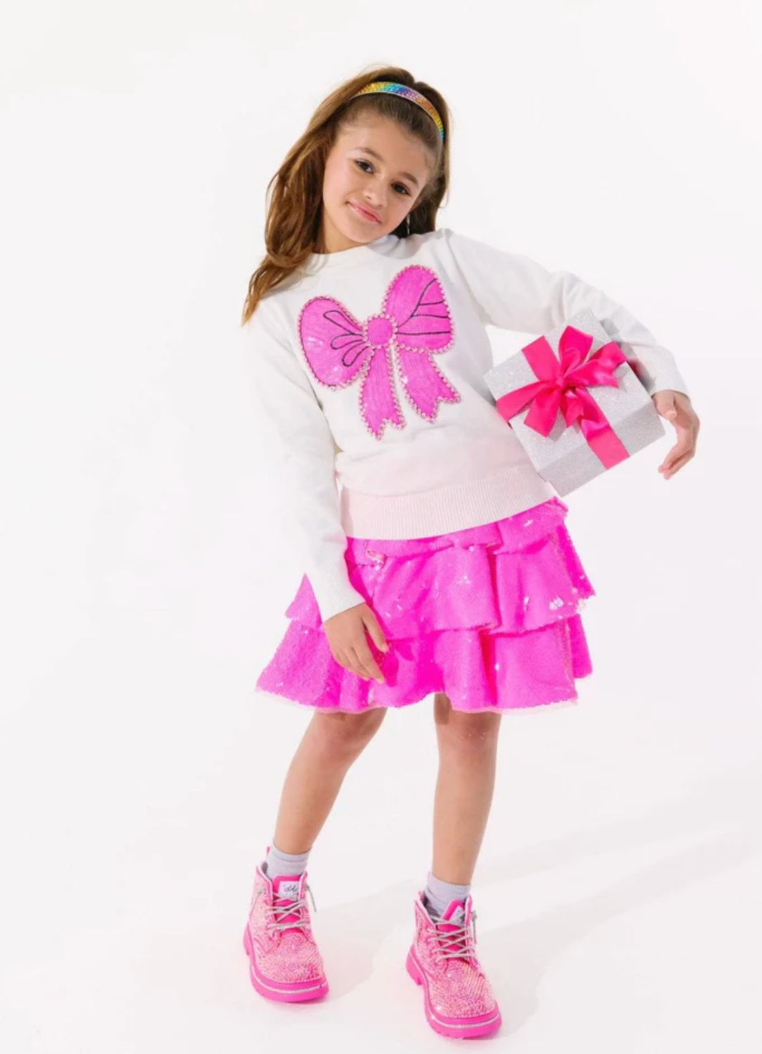 pinky big bow sweater