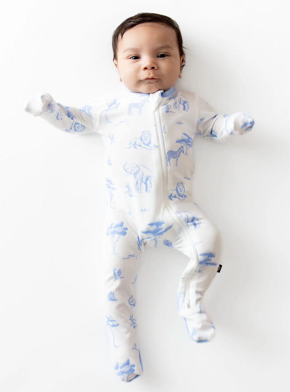 zippered footie- toile safari