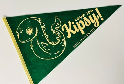Kipsy! Cryptid Pennant - Cream/Green