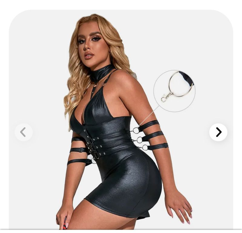 Robe courte style bondage