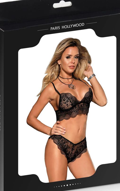 Ensemble lingerie top et tanga
