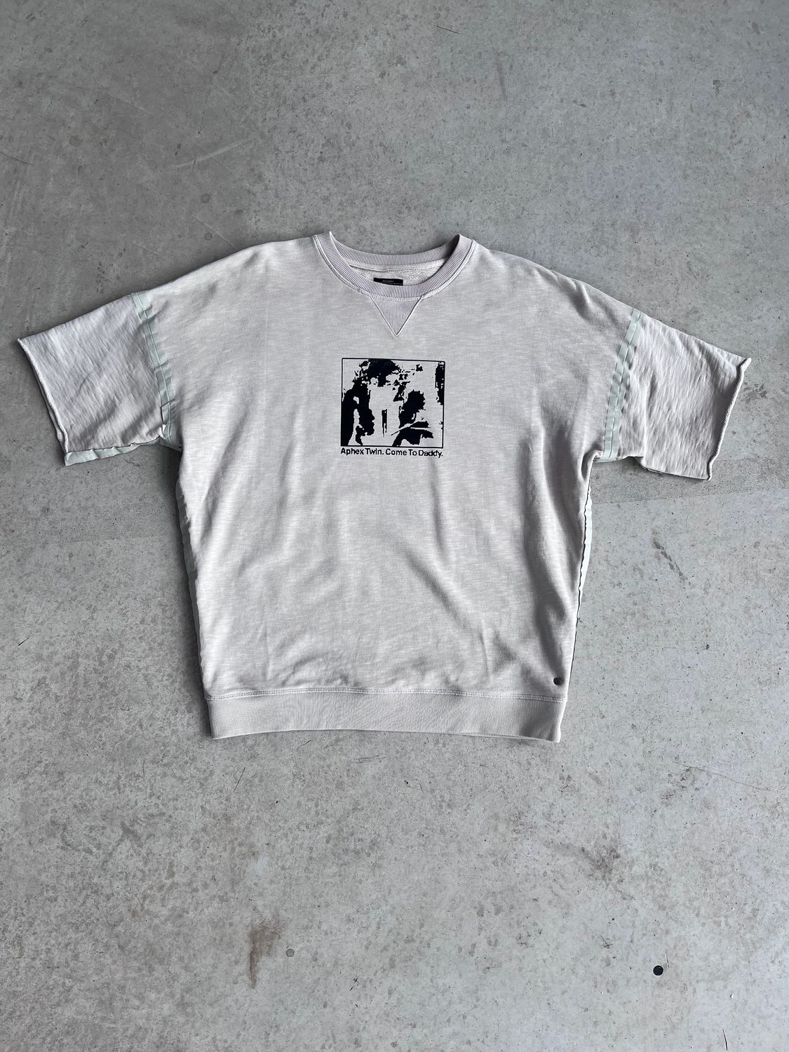 Short-Sleeve Sweater - &quot;COME TO DADDY&quot;