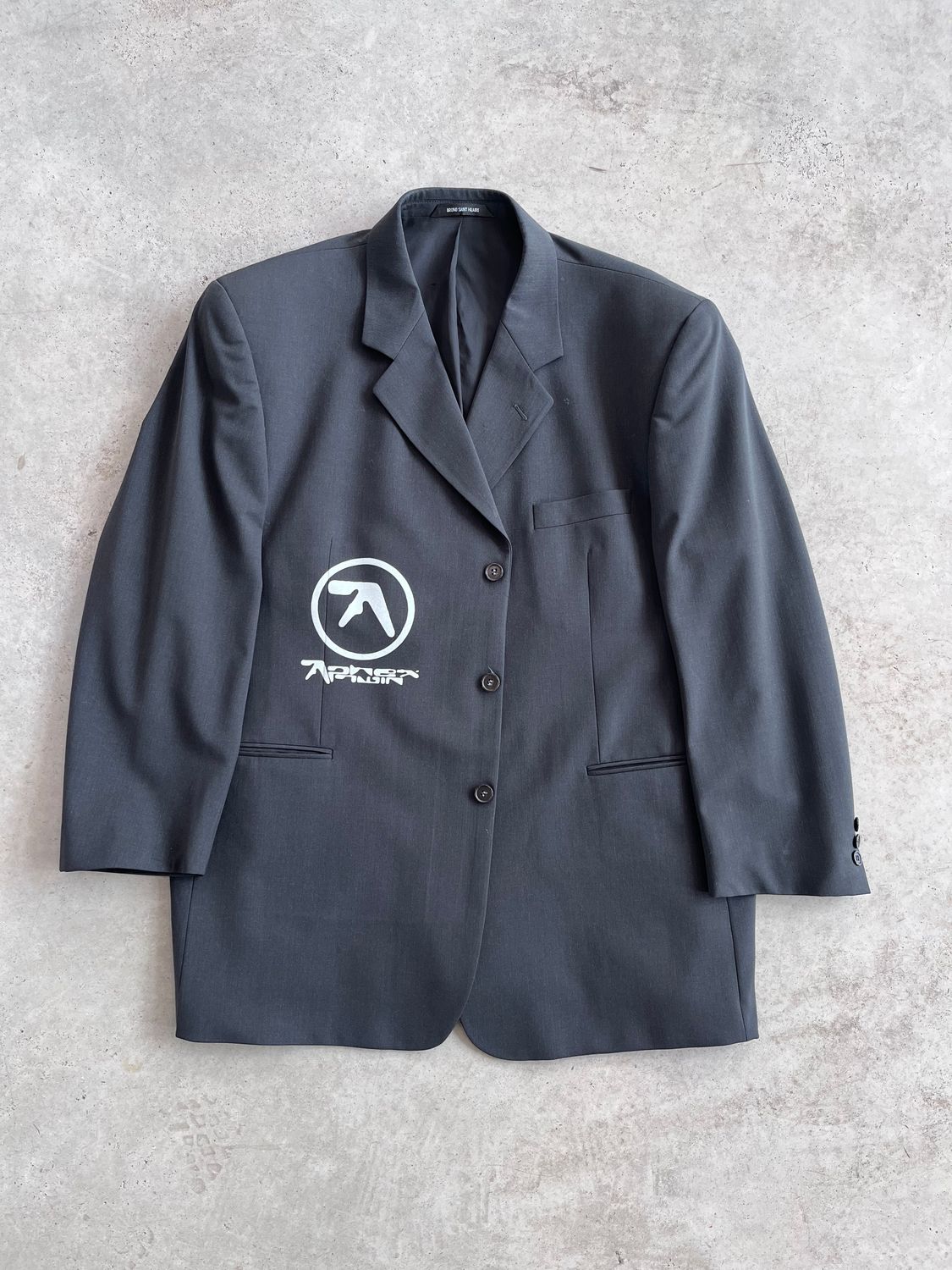 Black Blazer « APHEX TWIN »