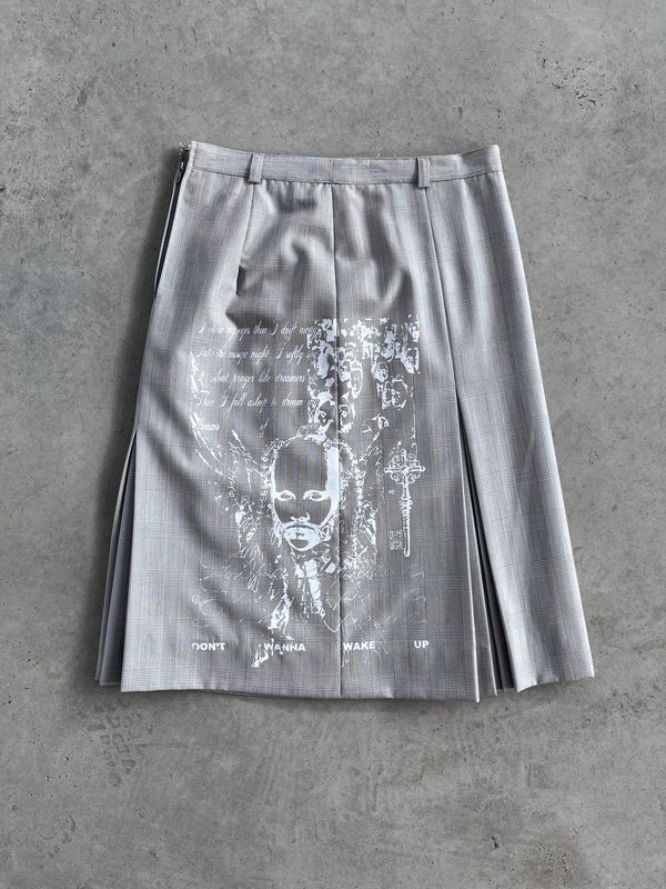 Grey Skirt « FEVER DREAMS »