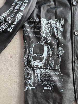 Black Light Trench Leather Coat « BEHOLDER »