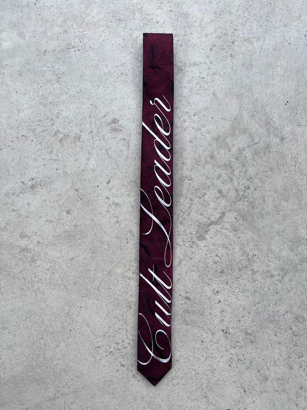 Cravate custom « CULT LEADER »