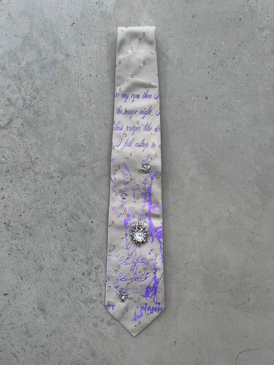 Cravate custom « FEVER DREAM »