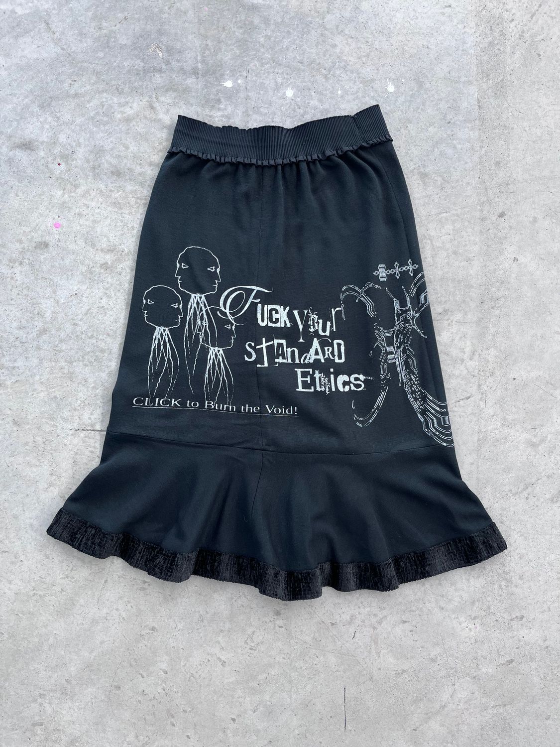 Jupe noire mi longue « FYSE »