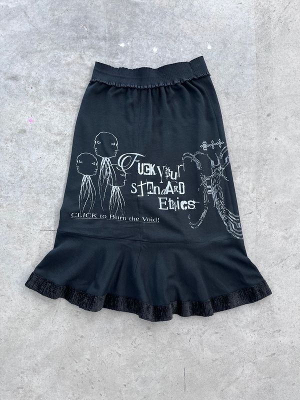 Jupe noire mi longue « FYSE »