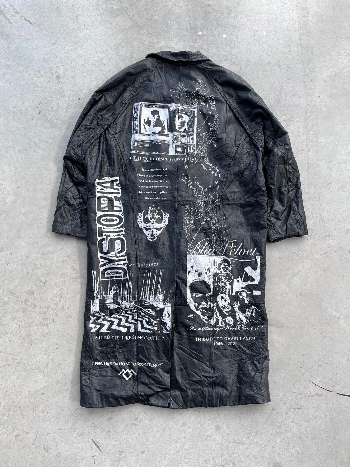 Long trench en cuir « DYSTOPIA »