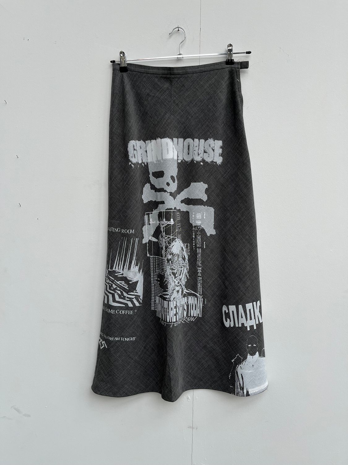 Grey Long Skirt « GRINDHOUSE »