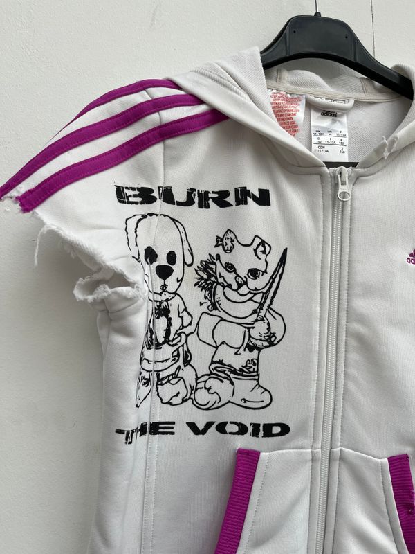 White Distressed Hoodie « PURPLE HAZE »