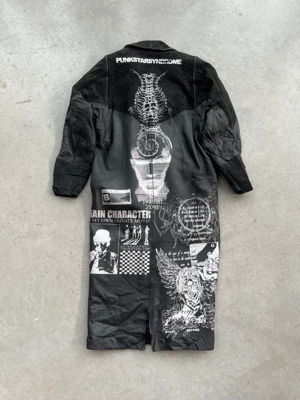 Long trench en cuir «TWILIGHTZONE»