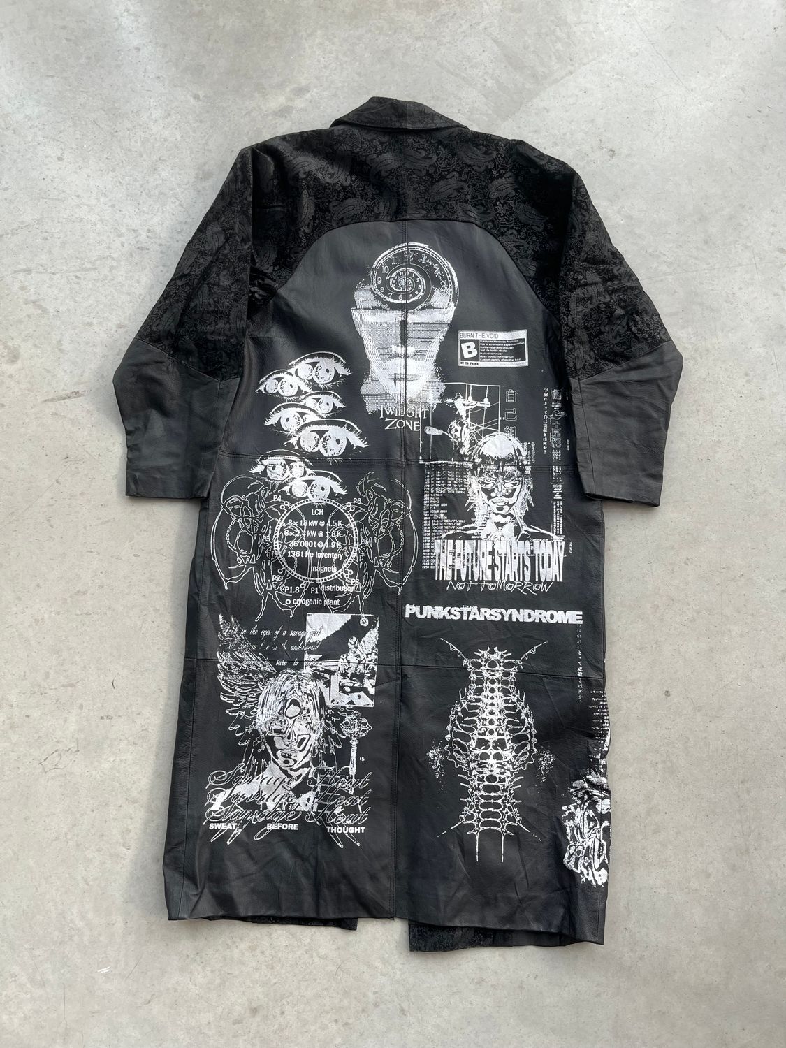 Long trench en cuir «CRYOGENICS»