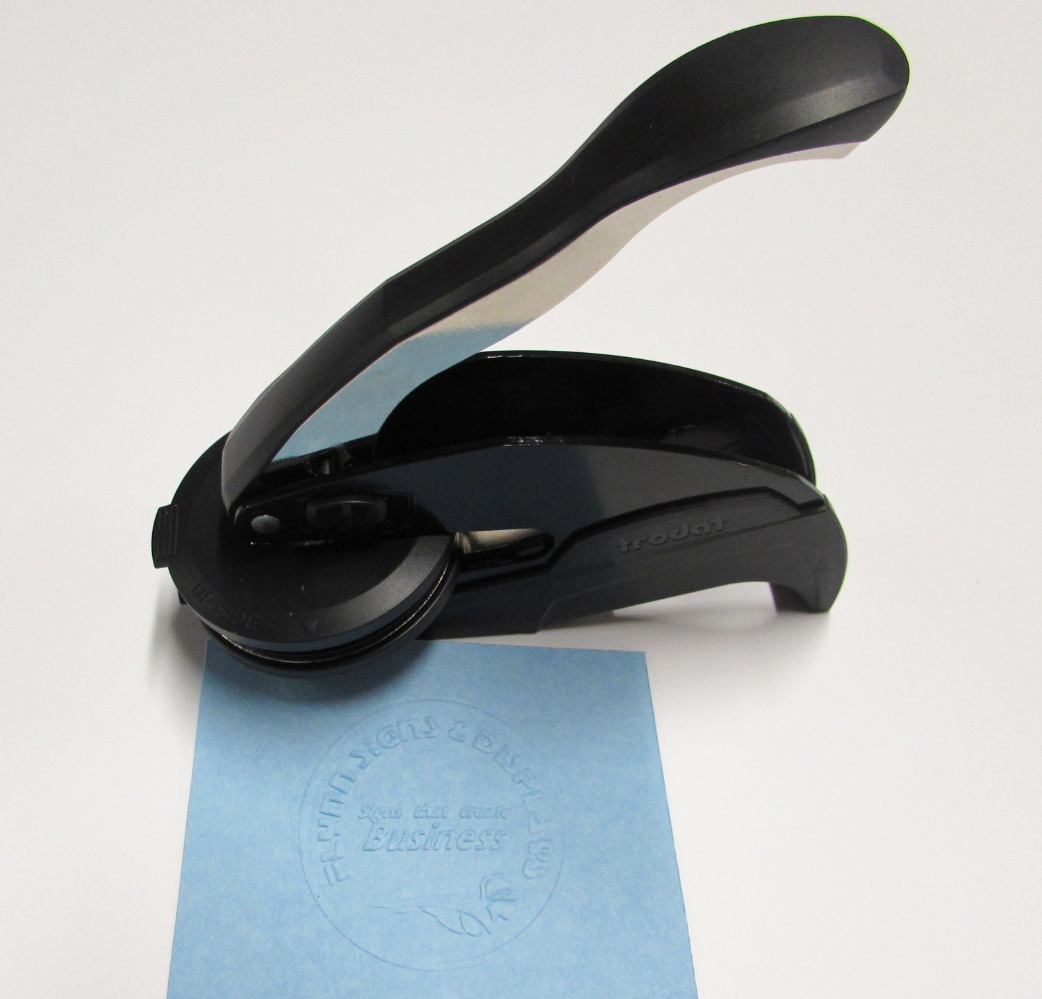 Trodat Plier &amp; Desk type seal 50mm Diameter (Large circular)