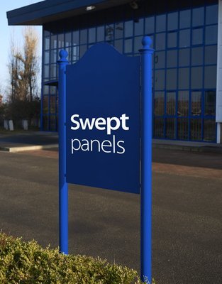 Swept Panels (Panel and 2 Poles)