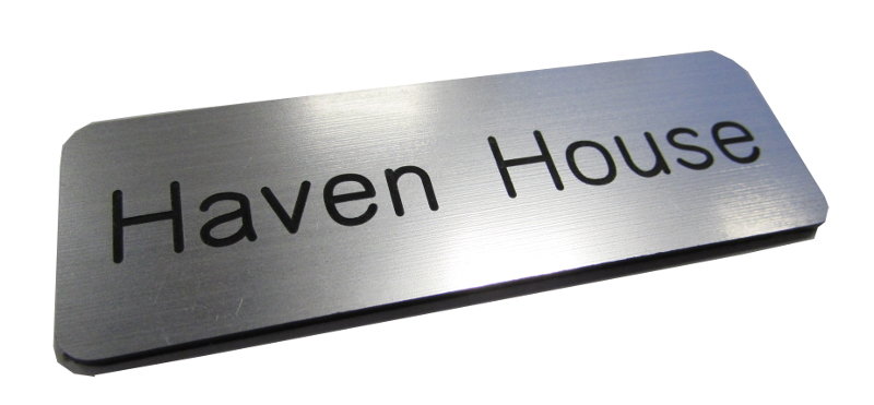 1.5mm 25 x 50mm rectangular engraved labels (€1.39 each)