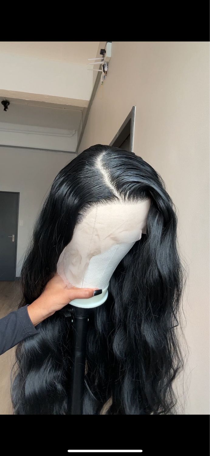 Loosewave Full Frontal