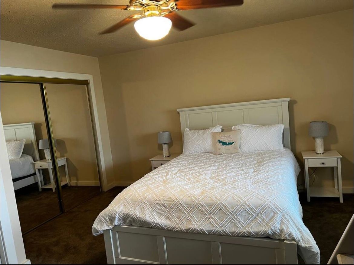 House #2 - Queen Room + Bunk Beds - $147.50/night