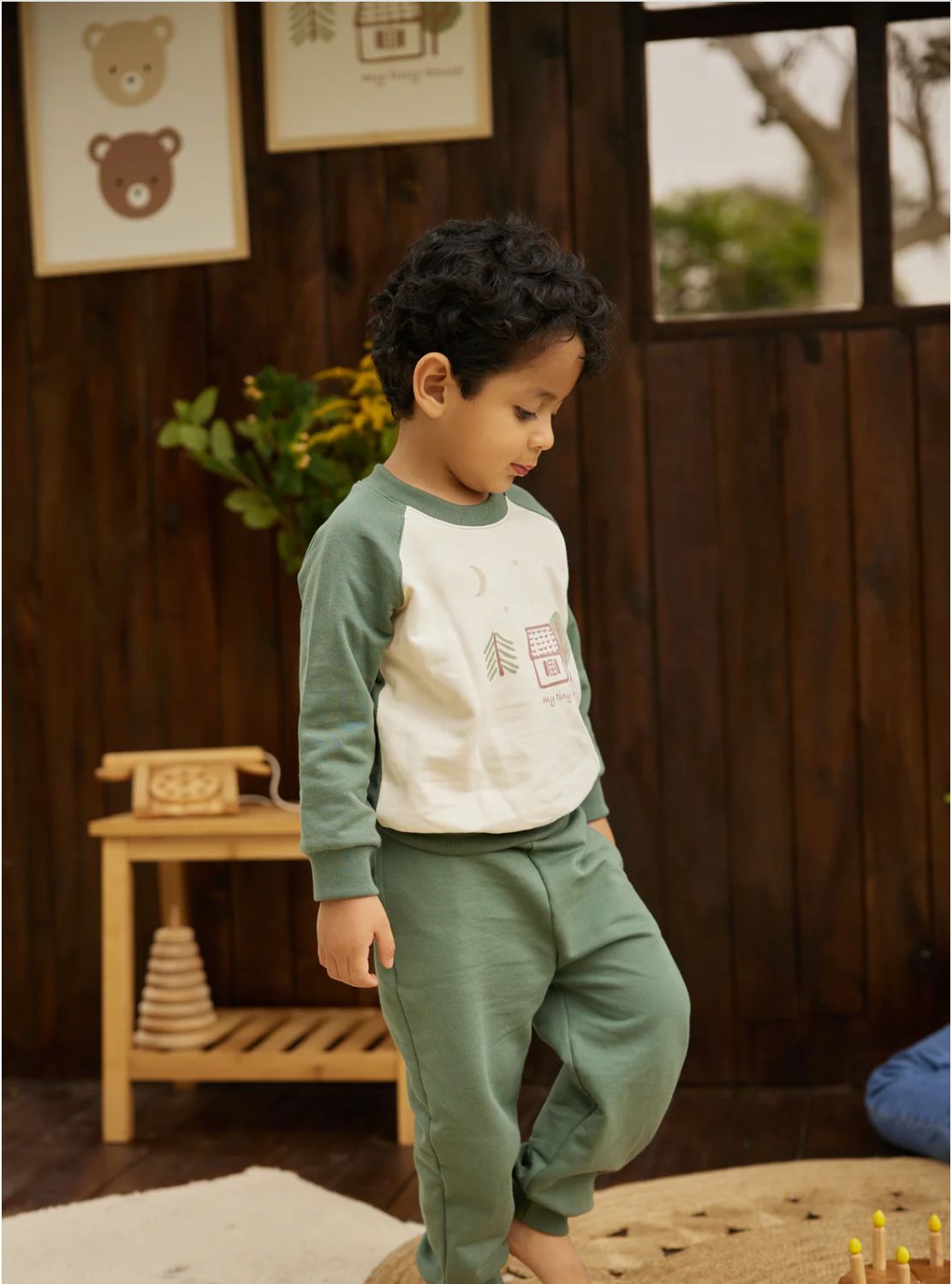 White Swan And Green Forest Sweatshirt