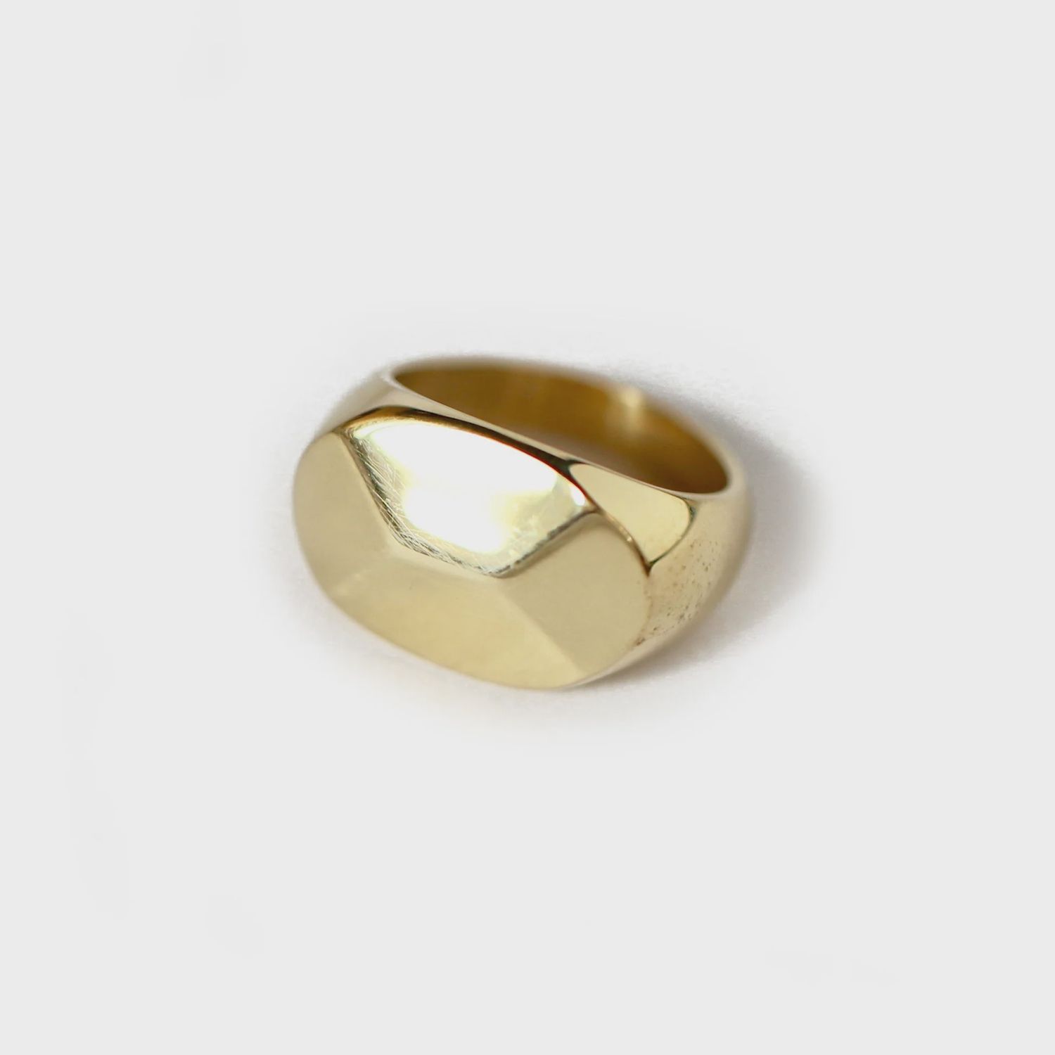 Macaro Ring