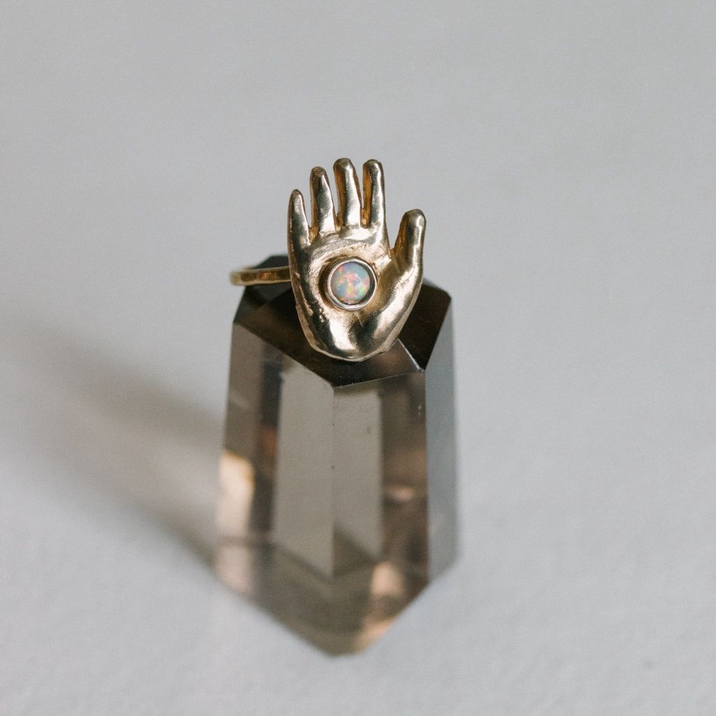 giver ring with stone, Material: Opal