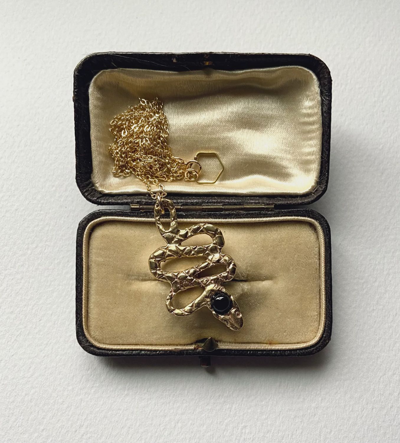 Wax Cast Serpent Necklace, Material: Brass &amp; Onyx