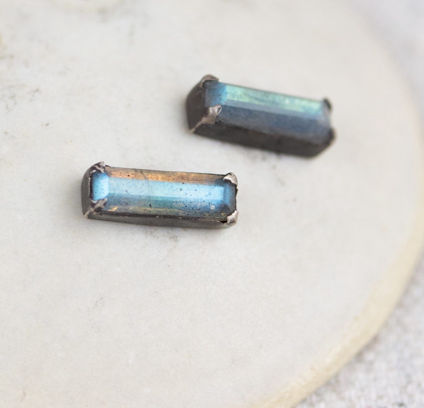 rectangle bar studs