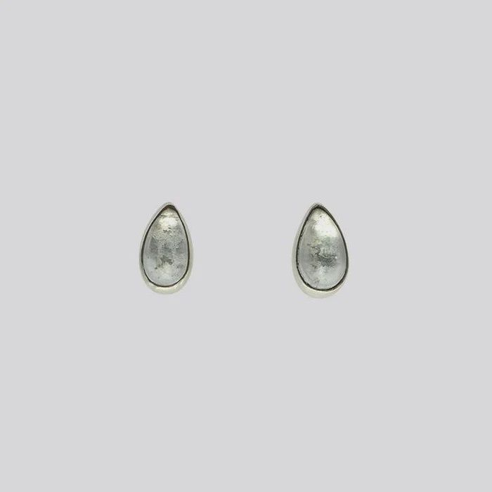 Little Teardrop Stud Earings, Stone: Clear Quartz