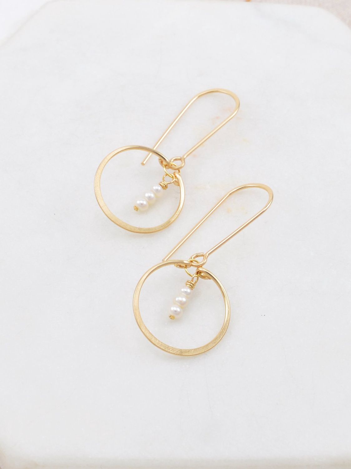 Petite Circle Drop Earrings | Pearl
