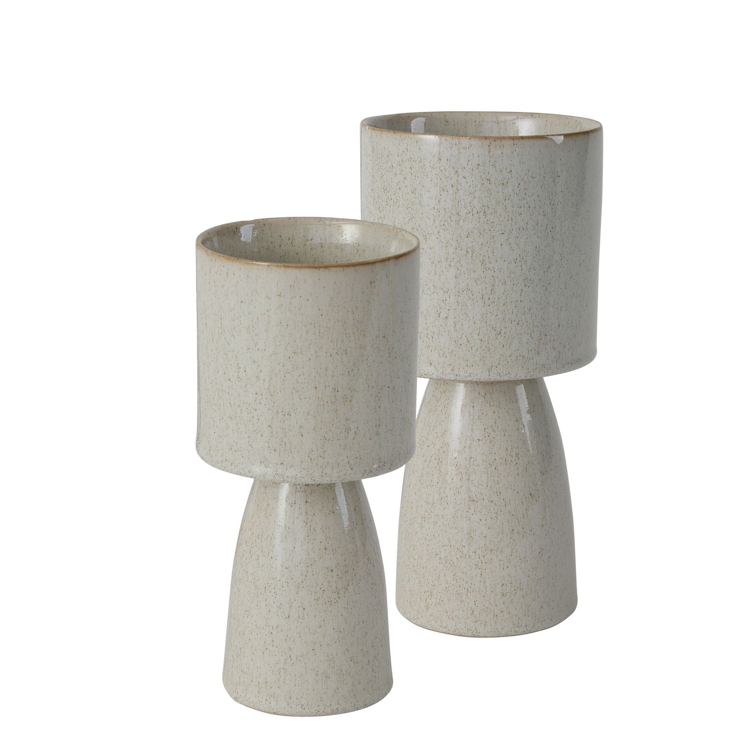 Beta Footed Pot