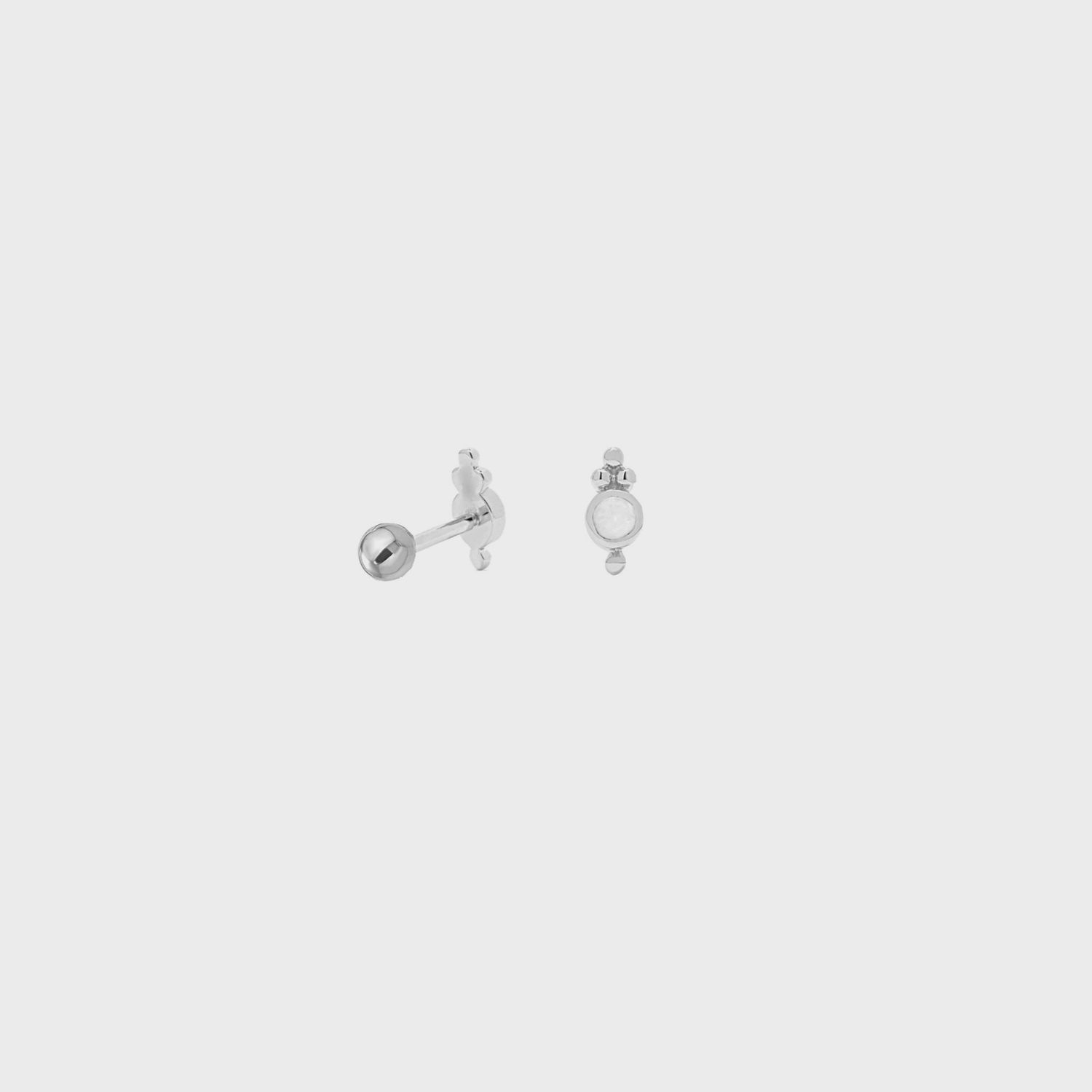 CZ Diamond Trinity Flat Back | Silver