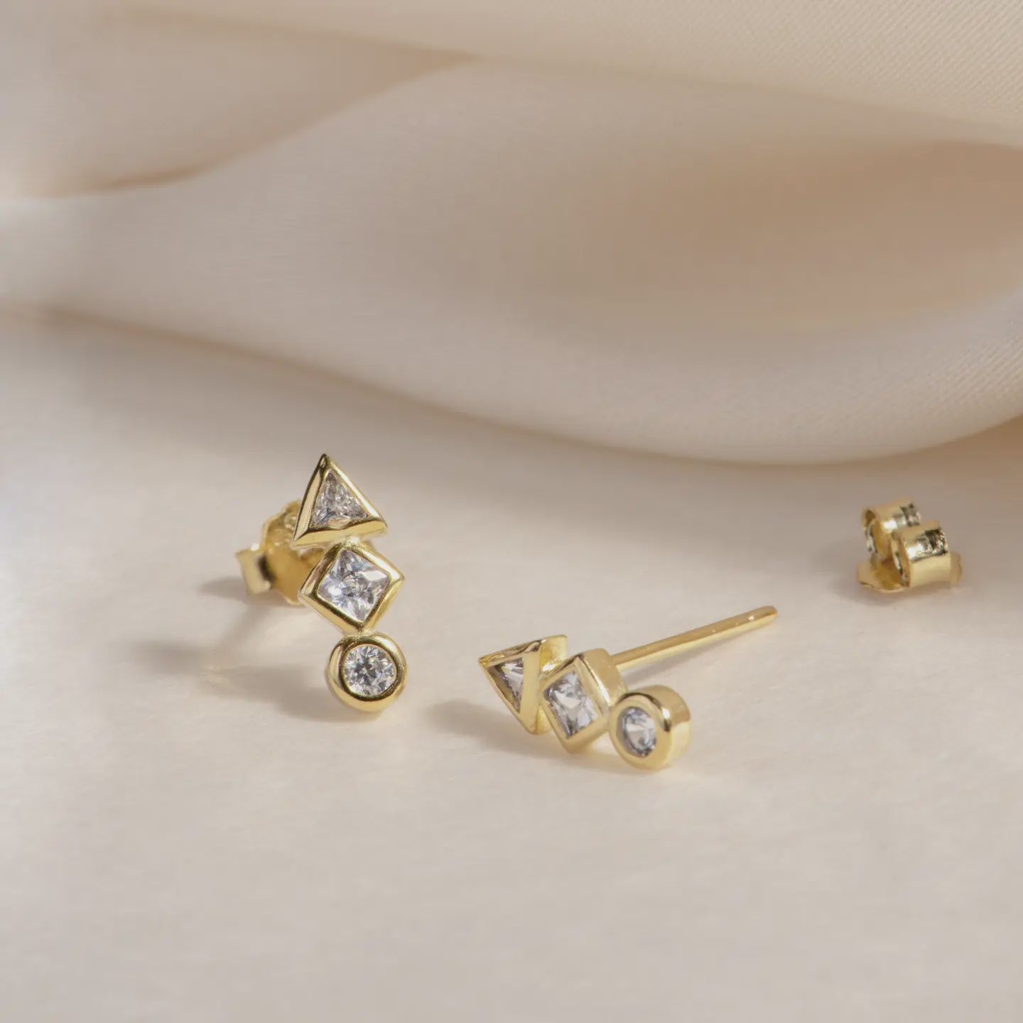 etta studs