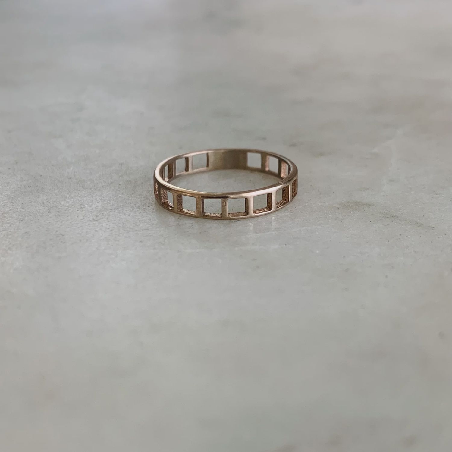 Grid Ring | 1 Row, Material: Bronze
