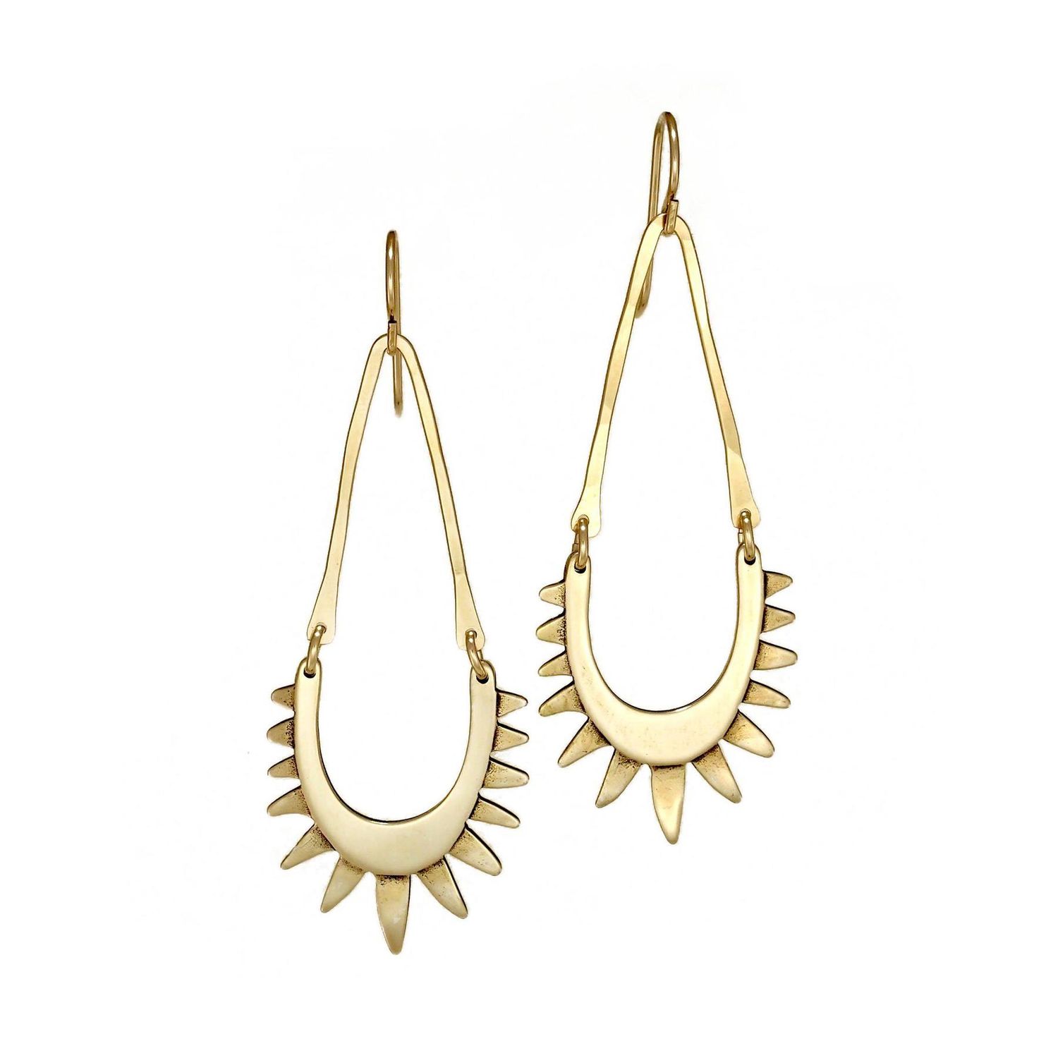 Luz Earrings, Material: Brass