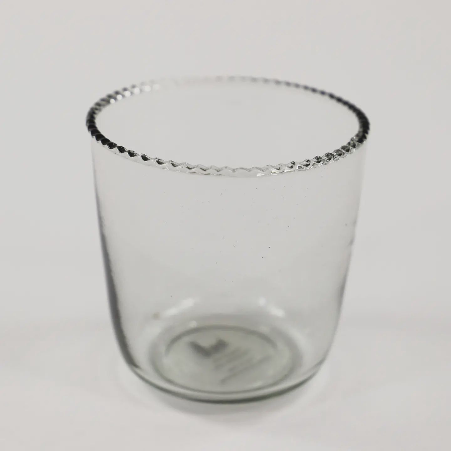 Ruffle Rocks Glass