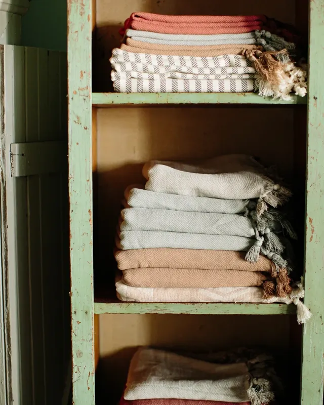 Linens + Blankets
