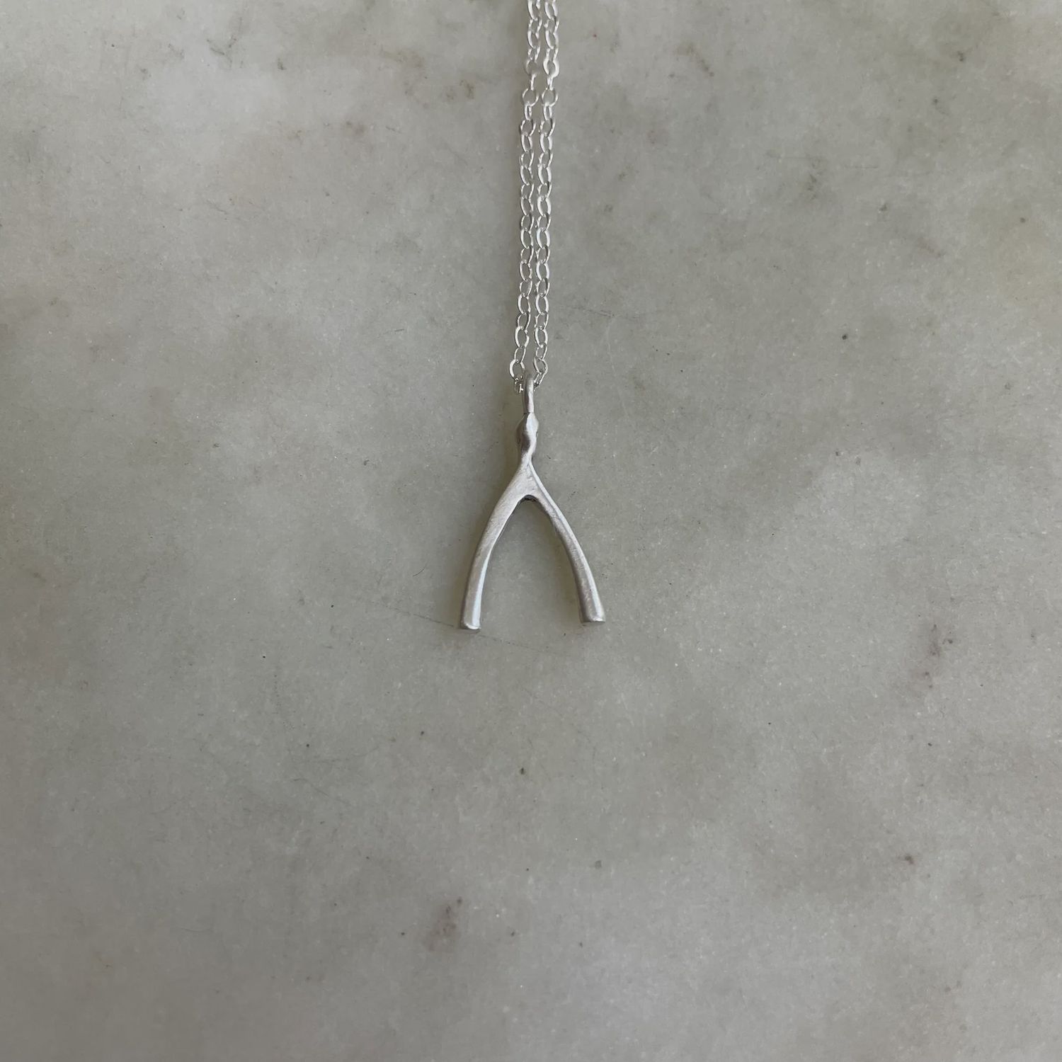 Wishbone Pendant Necklace, Material: 18" Silver